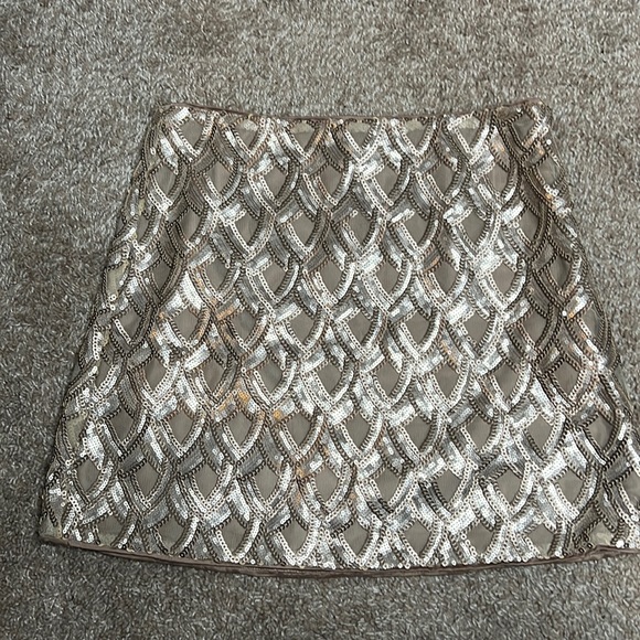 Sequins mini skirt - Picture 1 of 3
